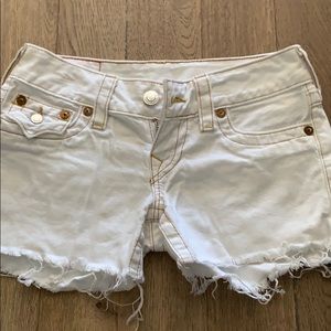 Cut off shorts